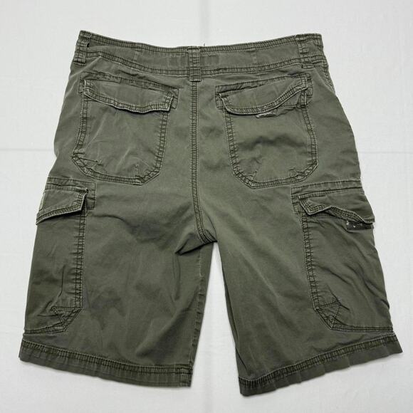 Unionbay Green Cargo Shorts Size 30 Men’s Utility Outdoor Workwear - Picture 2 of 4